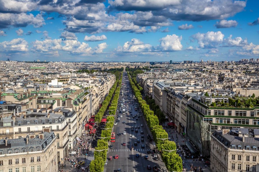 Blick auf die Champs-Elysées