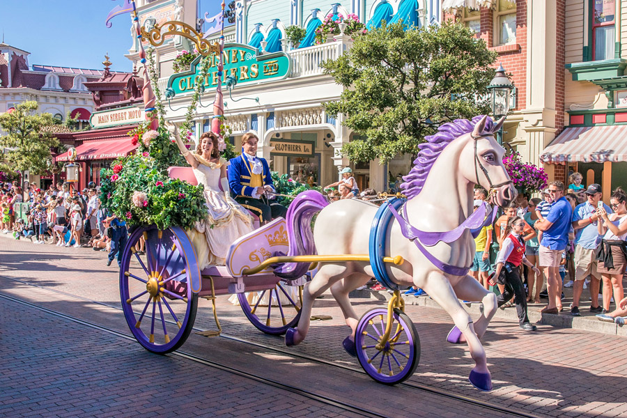 De Parade in Disneyland Parijs