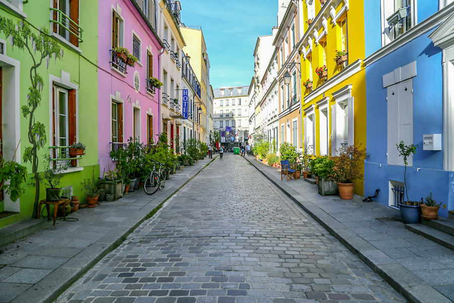 Rue Cremieux Parijs, meest kleurrijke straat van Parijs, gekleurde huizen