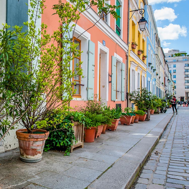 Rue Cremieux Parijs, meest kleurrijke straat van Parijs, gekleurde huizen