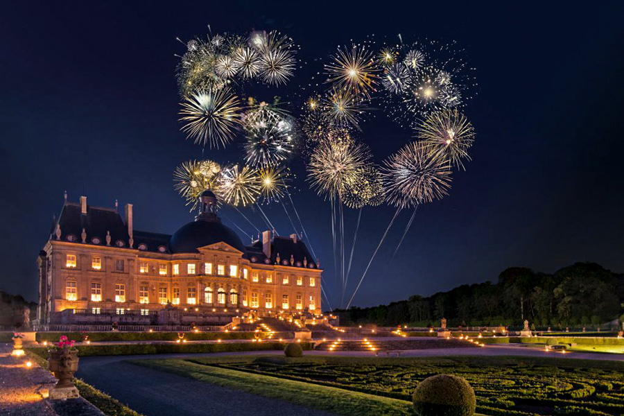 Château de Vaux le Victome Parijs lichtshow vuurwerkshow