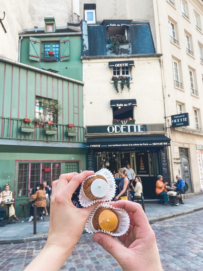 Odette in Saint Germain des Prés