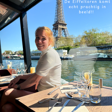 boottocht op de seine met eten