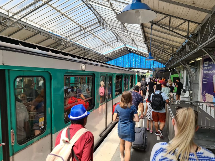 pont de bir hakeim parijs metrolijn 6 uitzicht eiffeltoren