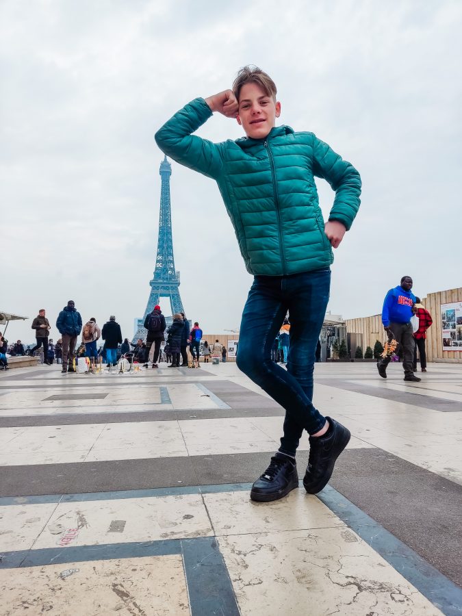 eiffeltoren met kinderen