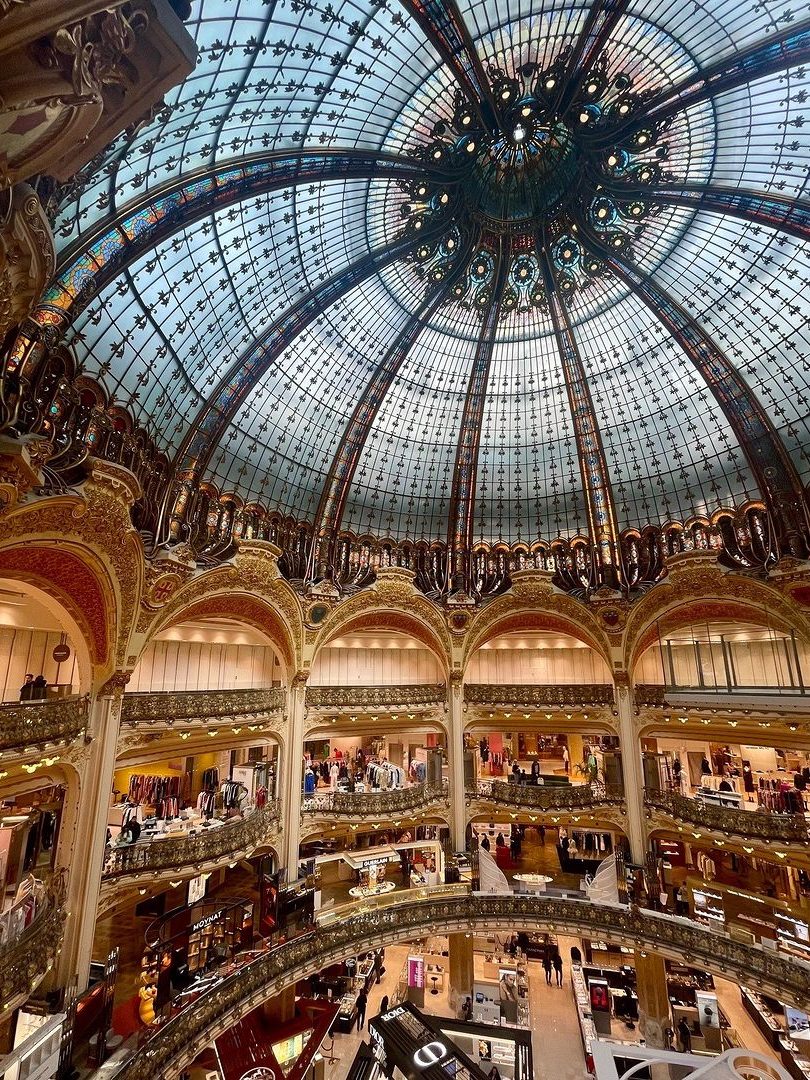 galeries lafayette een van de mooiste warenhuizen in Parijs