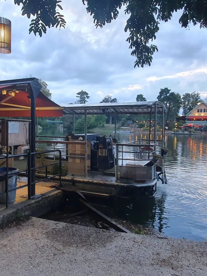 chalet des iles bois de boulogne parijs